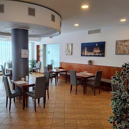 Hotel Datini Prato  Bagian luar foto