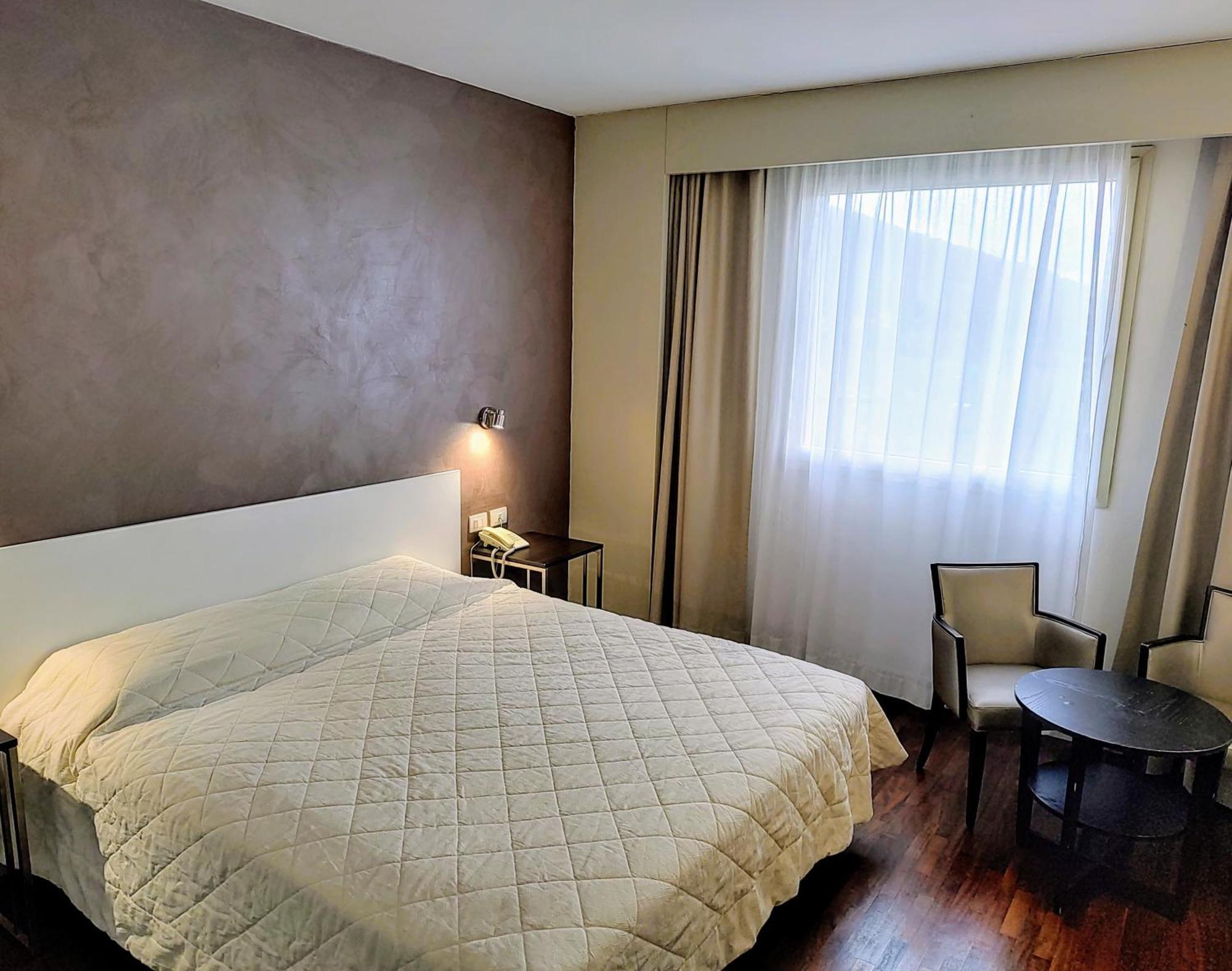 Hotel Datini Prato  Bagian luar foto