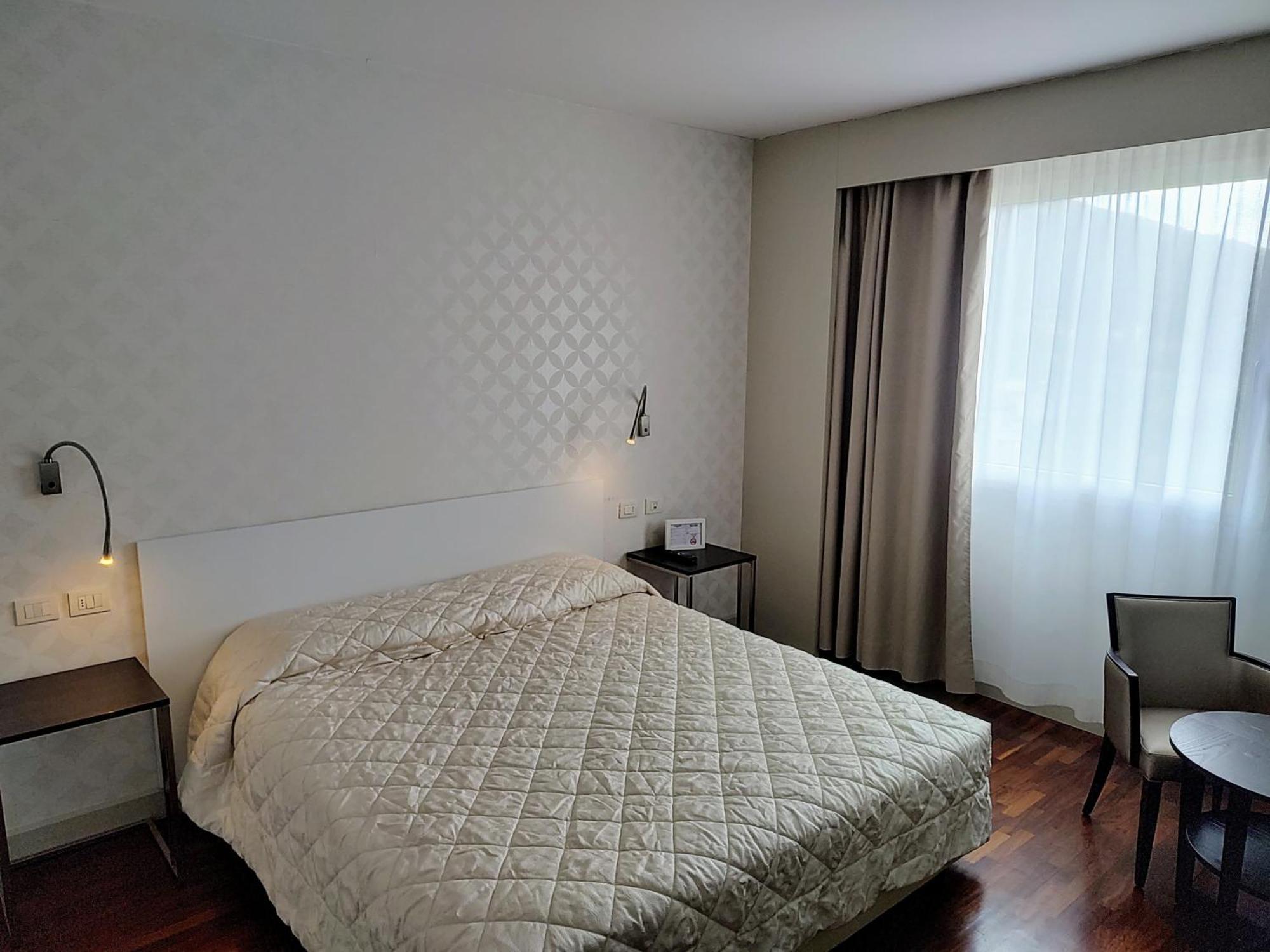Hotel Datini Prato  Bagian luar foto