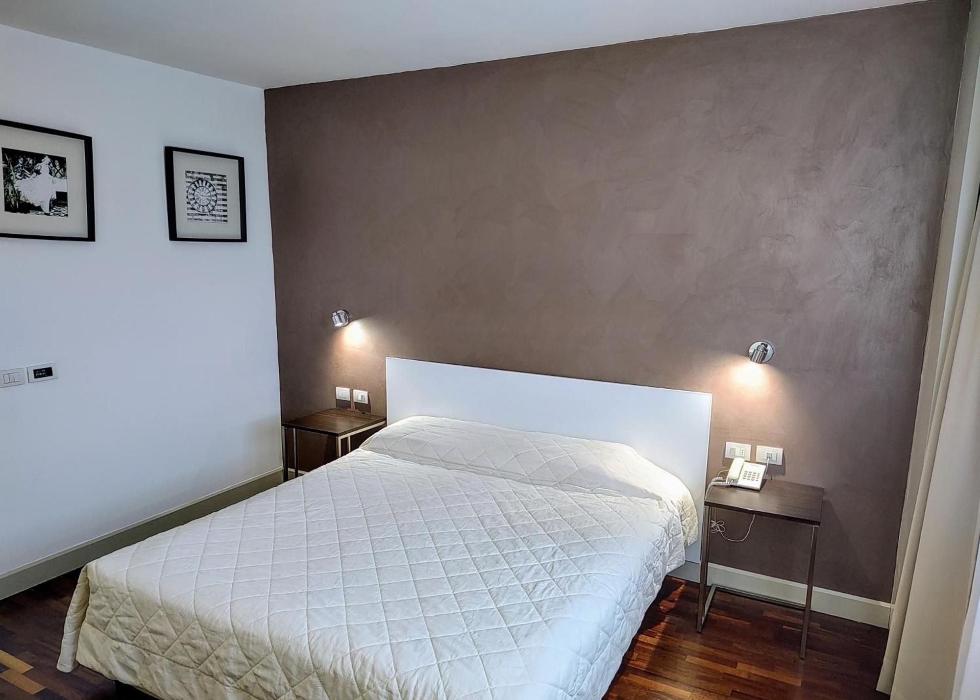 Hotel Datini Prato  Bagian luar foto
